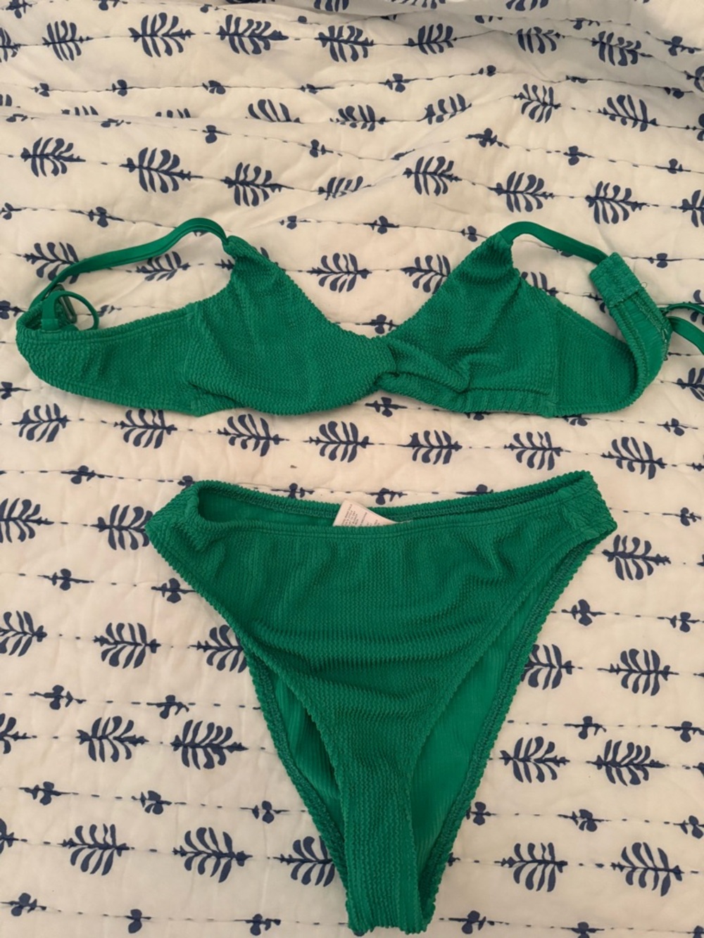 Good American textured Bikini Set